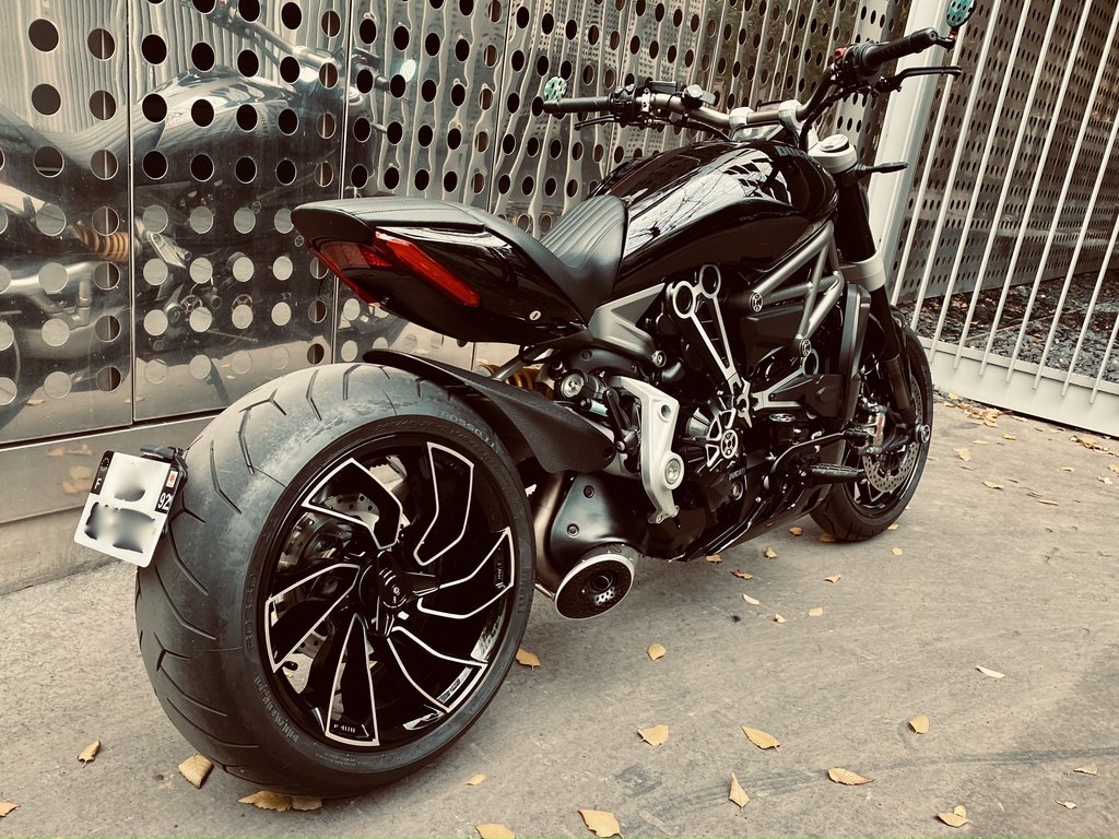 1DC369CF-38F4-4887-9E55-096BA3AE3975_1_201_a