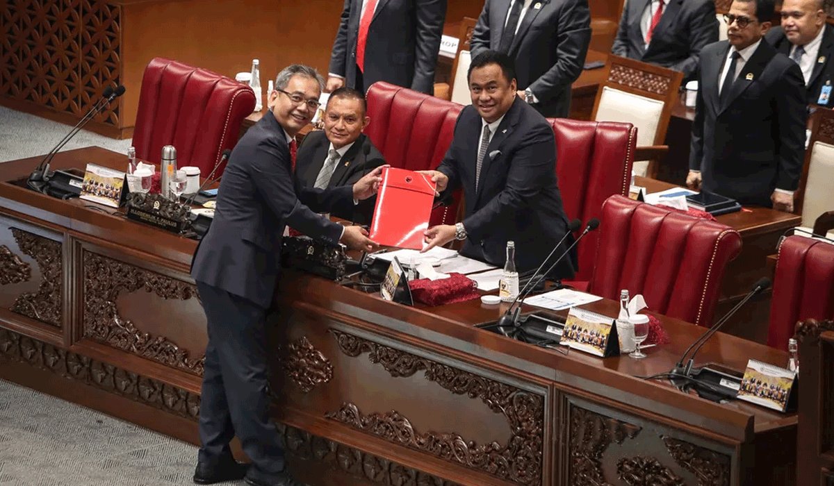 Peran Negara Dalam Penulisan Sejarah