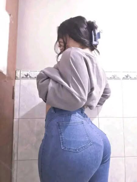 ياجمال وحلاوه اختك 536277510-122136511100827280-7378741543295436277-n