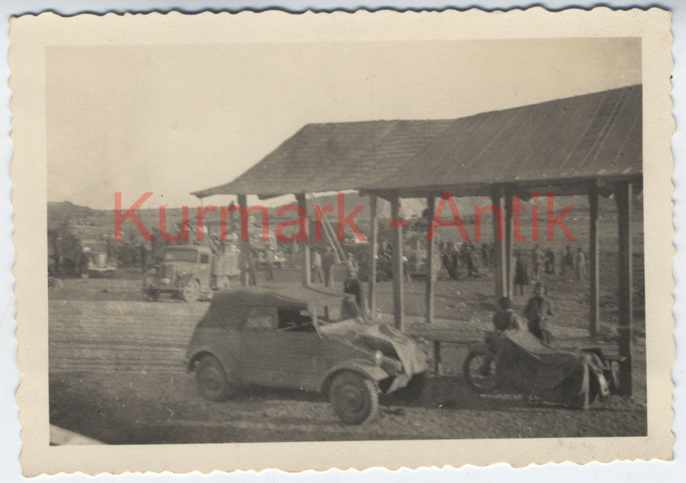 Foto Wehrmacht VW Kübel Typ82 PKW LKW Jeep Russland Ukraine 1943