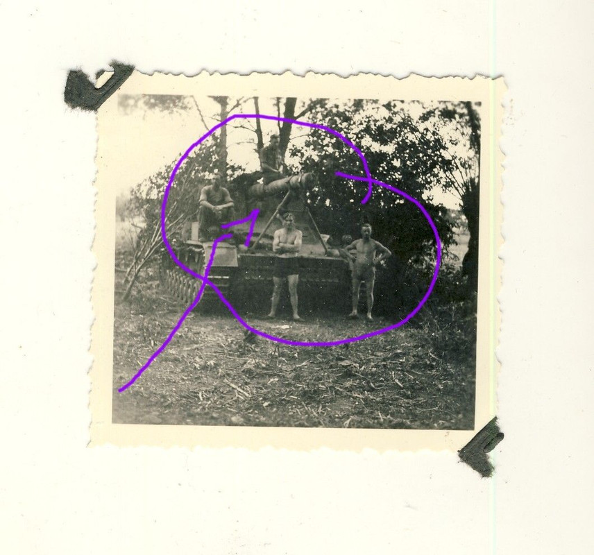 Panzer-Haubitze Hummel Pz Art Reg 103 in Rußland