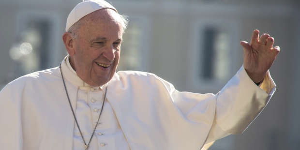 Papa Francesco ha incontrato la donna dello «schiaffetto» dans Articoli di Giornali e News Santo-Padre-Francesco