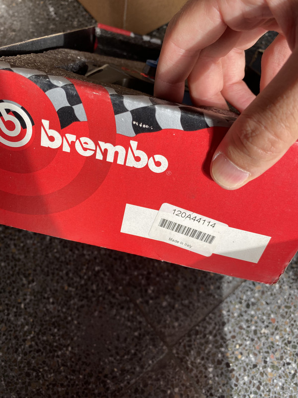 6DCFE148-C8E2-4C20-9792-406BF0FFB2A0