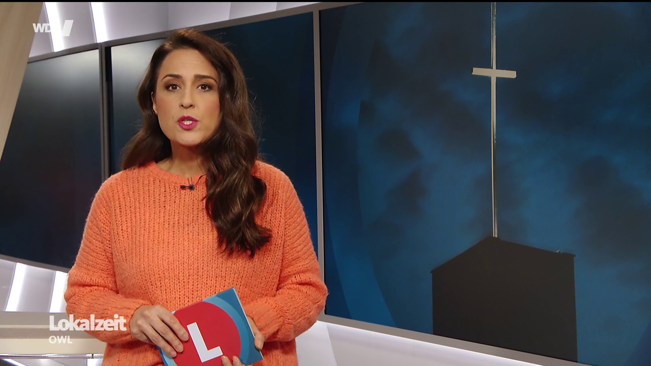 Nina Moghaddam WDR Lokalzeit OWL 11 03 2026 122X Caps 22