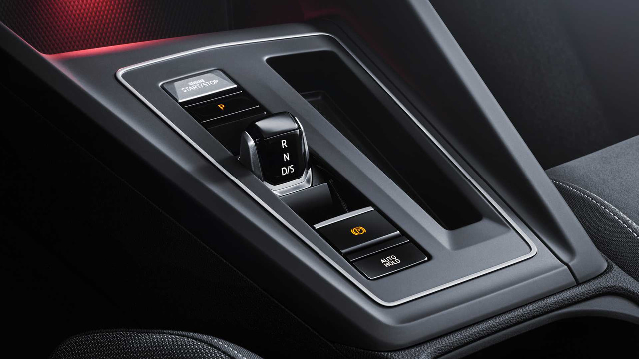 volkswagen-golf-8-2019 (49)