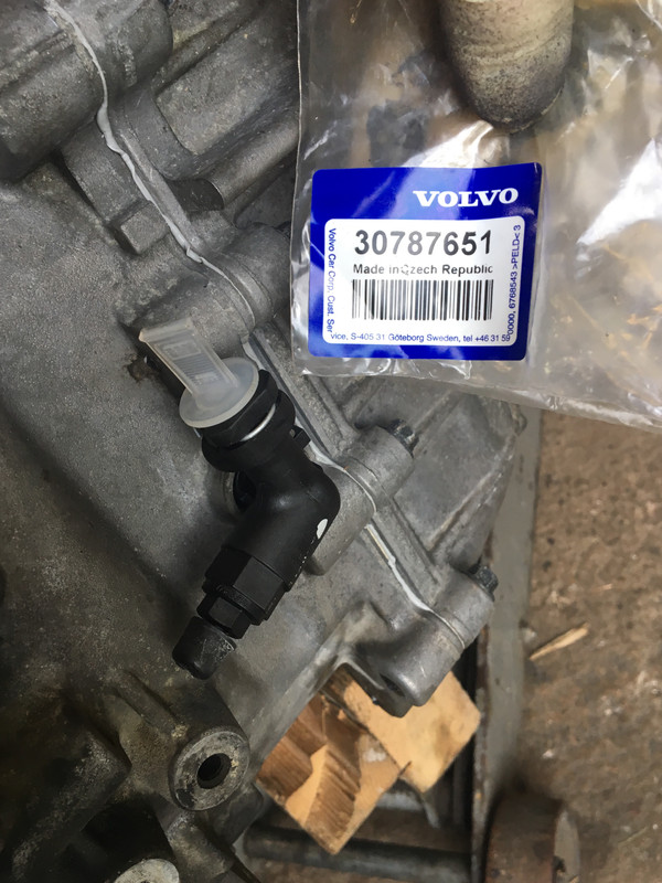 Clutch slave cylinder failure advice SwedeSpeed Volvo Performance Forum
