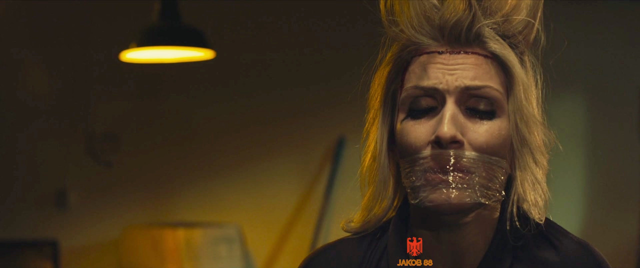 Ingrid Falaise 6 - A Night Of Horror - Nightmare Radio 2019