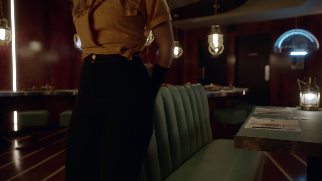 Legion (2017) - S02E01 - Chapter 9 (1080p AMZN WEB-DL x265 RZero