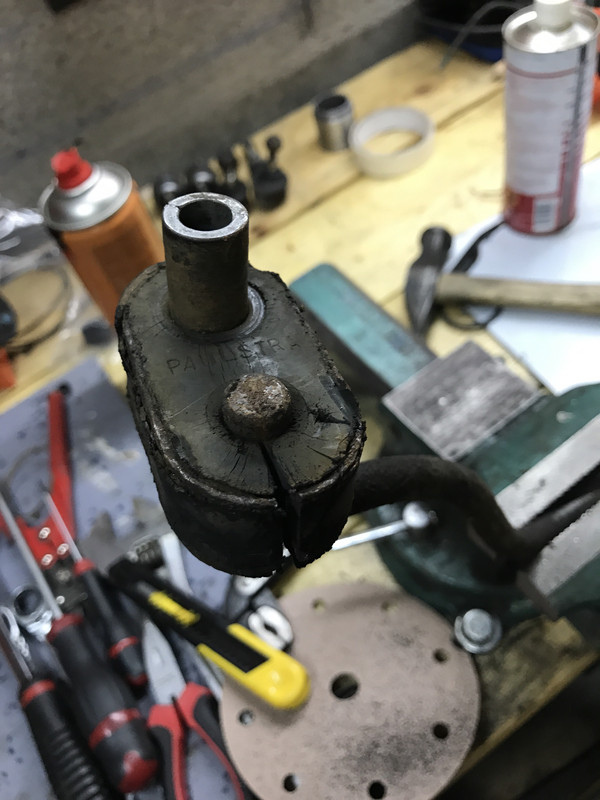 Restauration 4L (903)