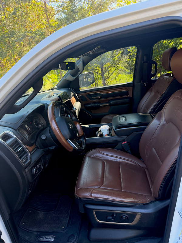 2019 RAM Ram 1500 Pickup Longhorn - Photo 14