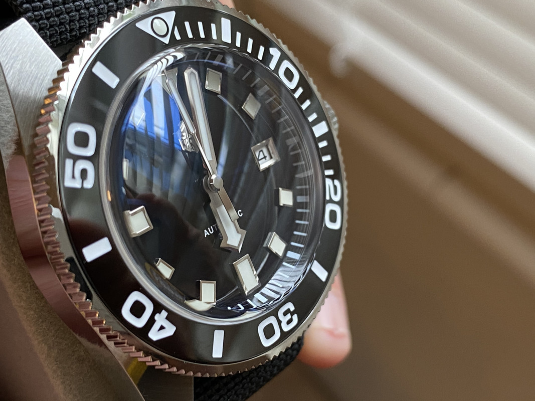 DA96CB7A-9B0A-4445-B5B3-EAC230FCF329