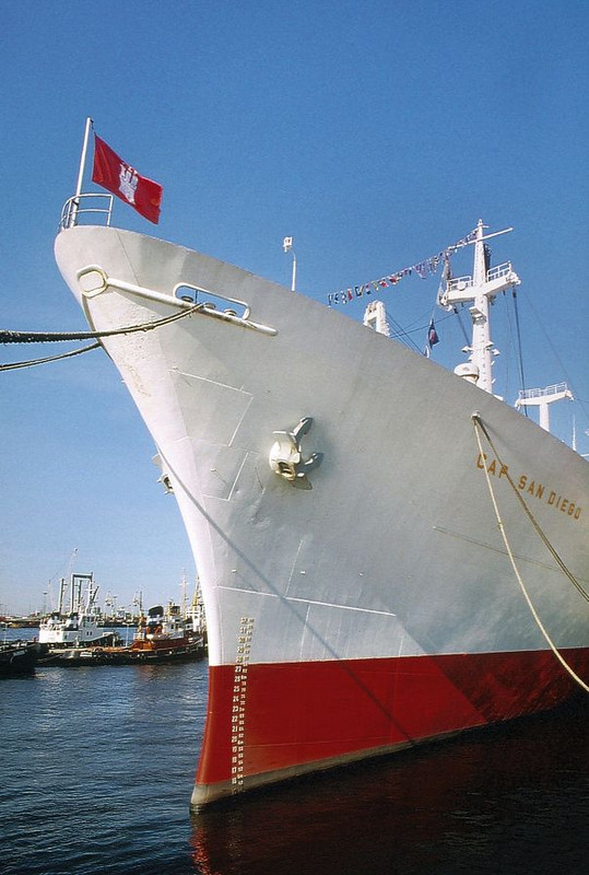 Cap-San-Diego-Bow.jpg
