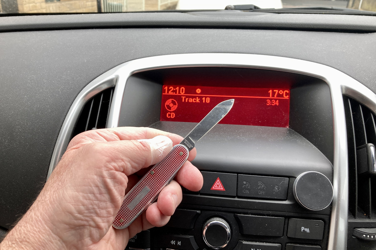 42BA47D1-0C52-4585-A930-263C8F1A152F