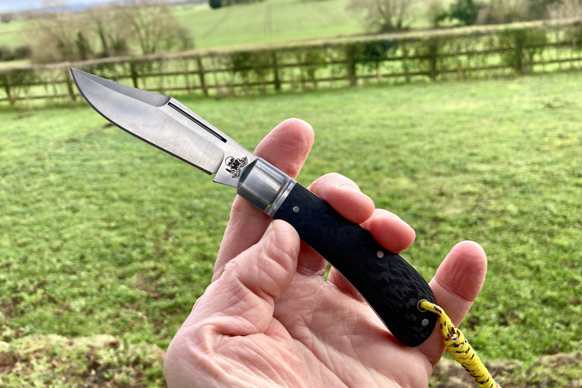 A9DA71D1-EE1F-41C6-A471-7A28E5984DA9