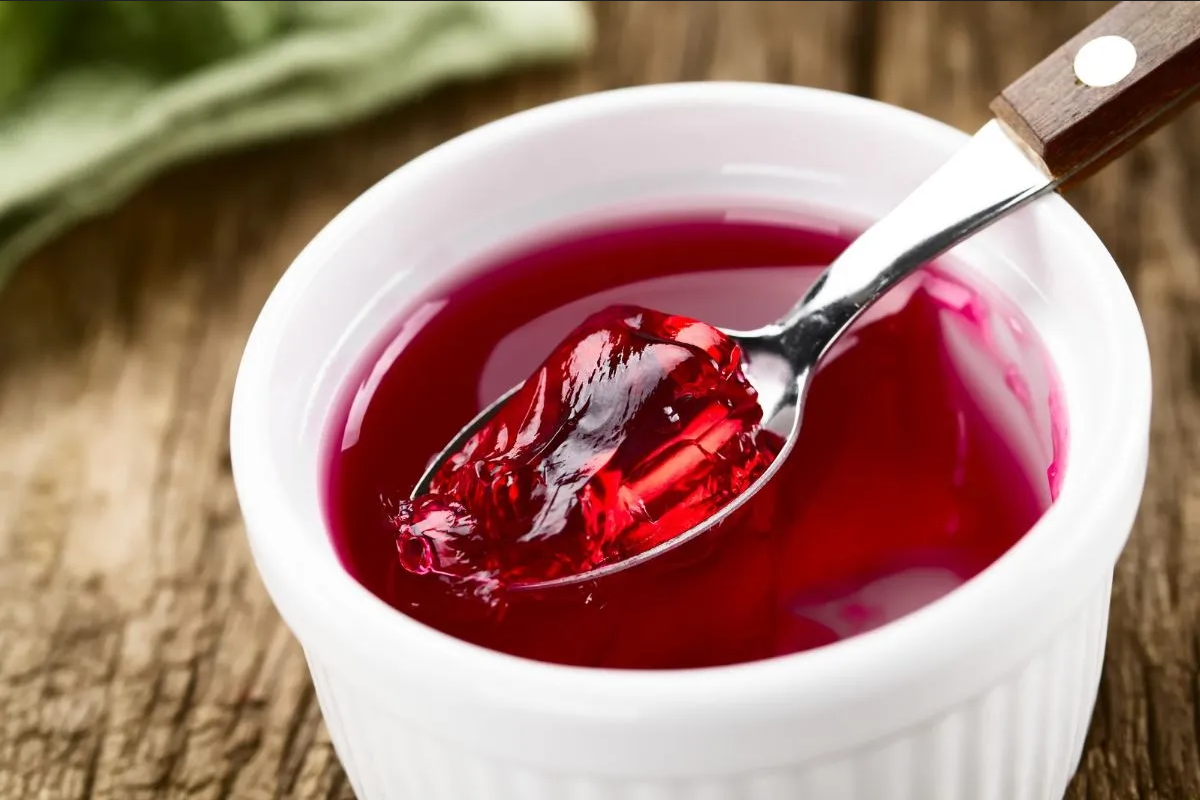 Beneficios de consumir gelatina por las noches para el cuerpo