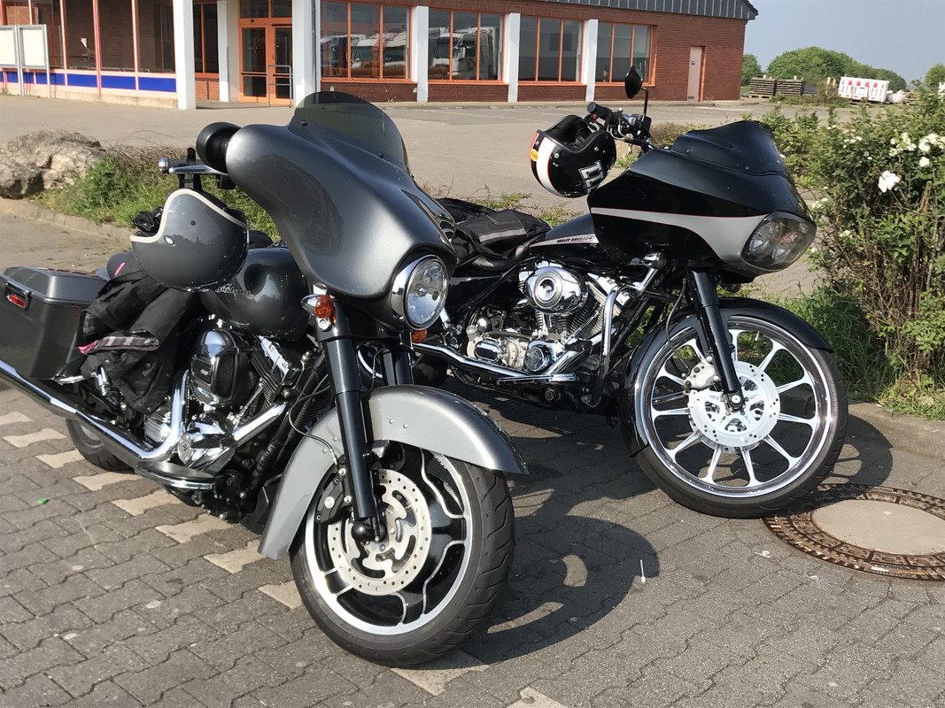 3EC53394-23CC-4304-A1D1-359B30E93DF6