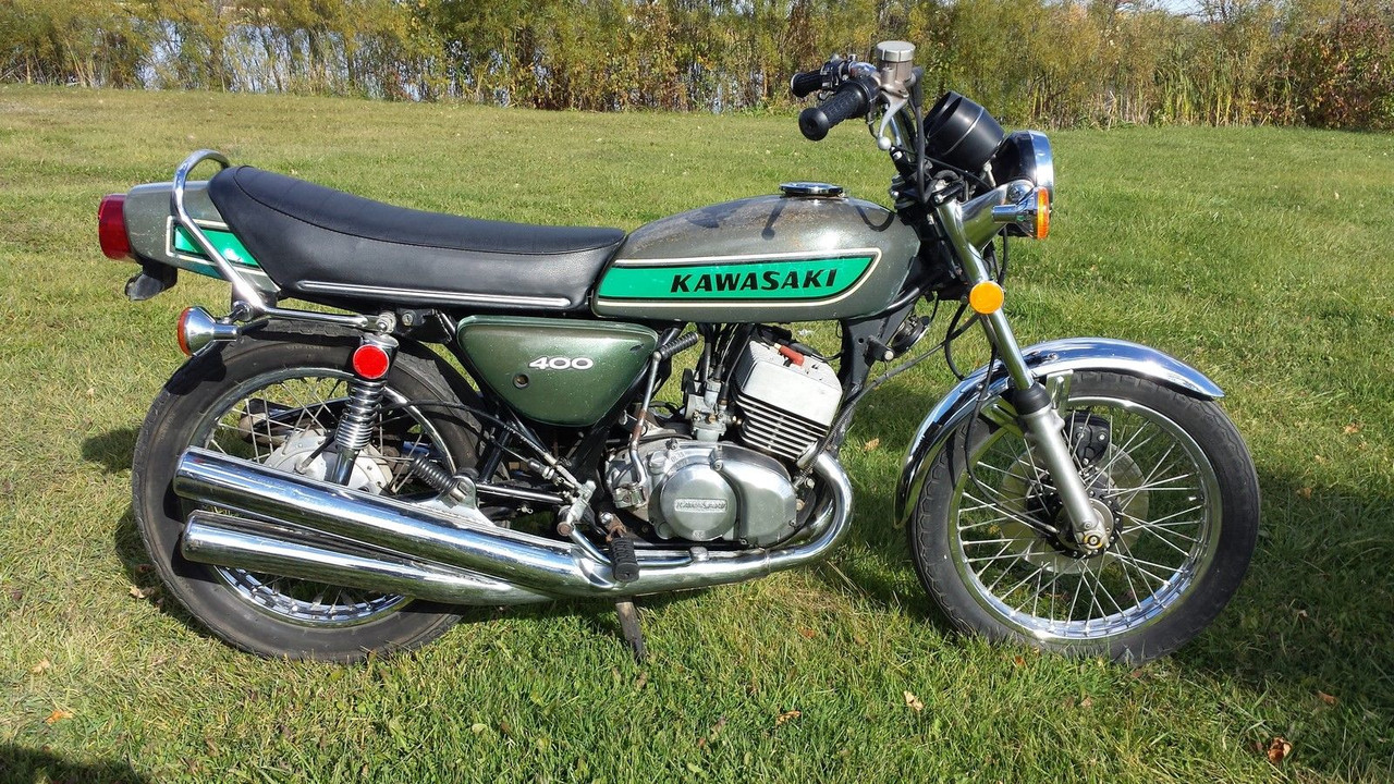 75-kawasaki-s3-400-nice-original-survivor-triple-2-stroke-street-bike-project-2