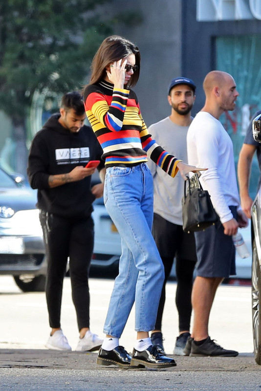 0D24EA74-DA5E-44BF-8A8B-E84D9B878EFF