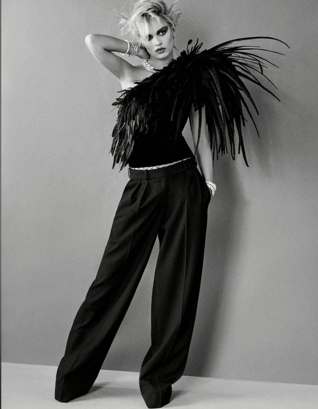 Anna Ewers by Giampaolo Sgura for Vogue GErmany  (1)