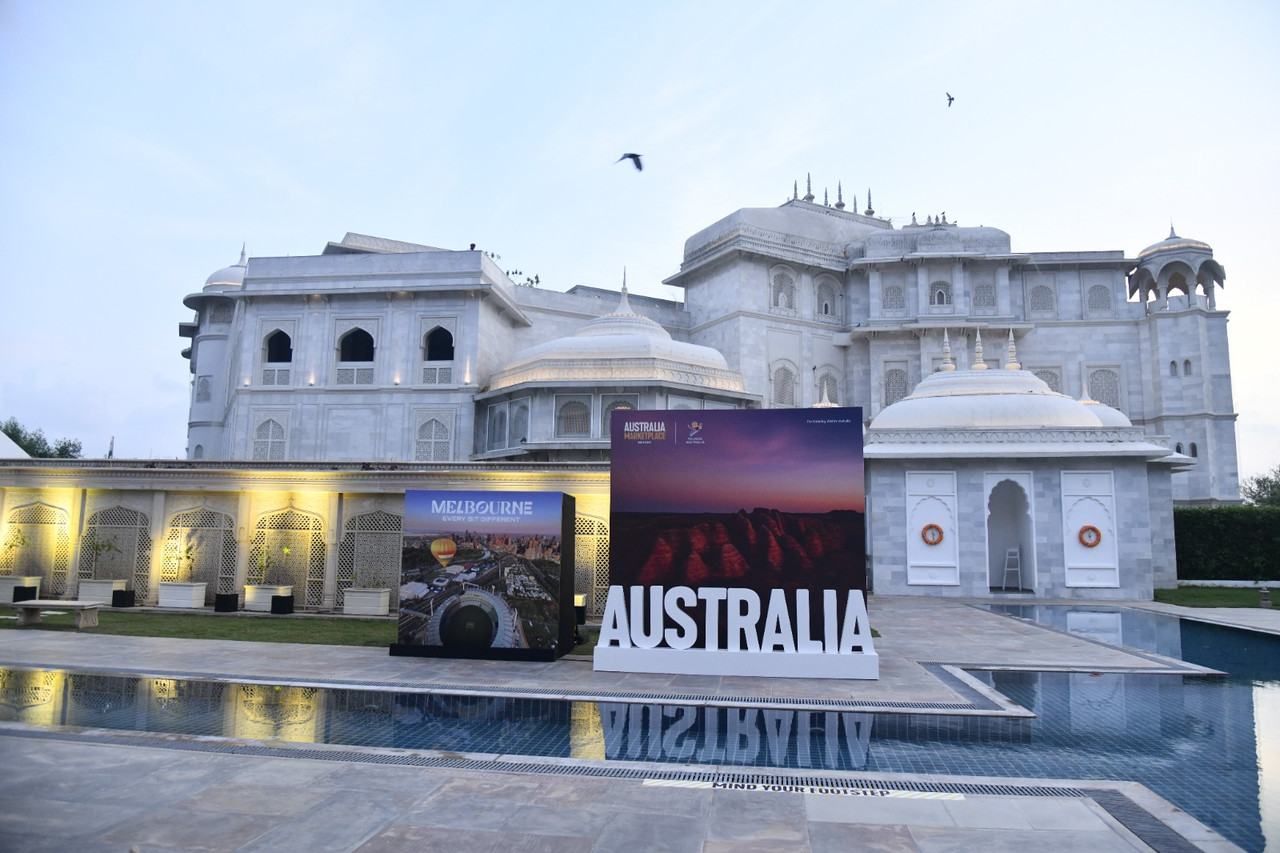 AUSTRAILIA