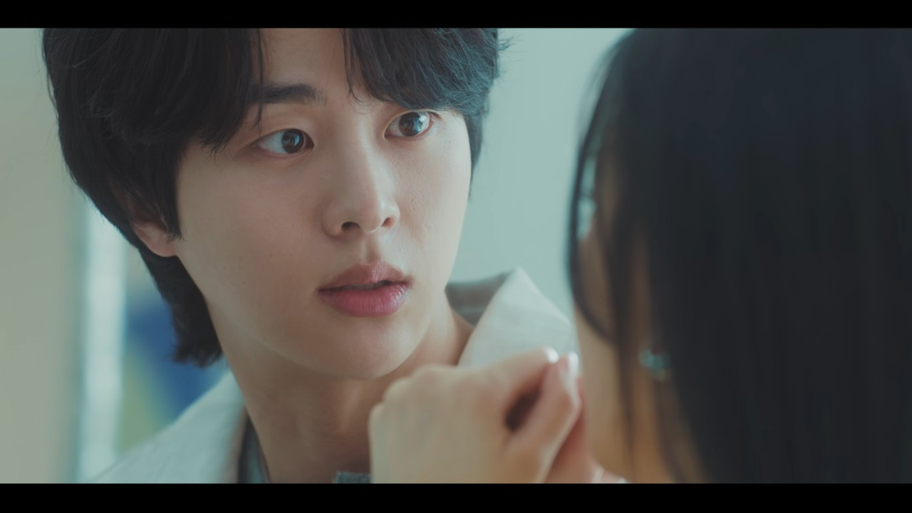 VS Netflix Dynamite Kiss E4His Black Card 26 04