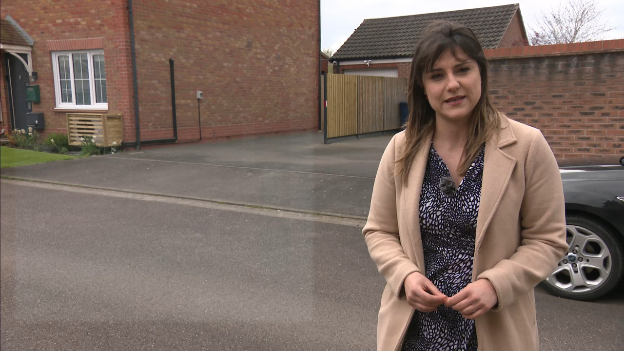 ITV News London 2022_04_05_18_00_00 - 1.ts_snapshot_10.08.970