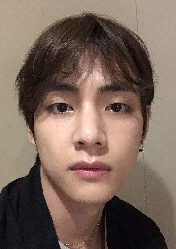 V BTS