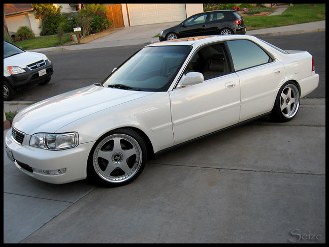 76-A8561-E-3-B52-41-CD-B949-9-EEB2-FDC84