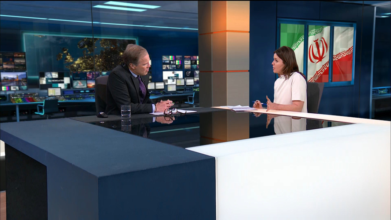 ITV News at Ten_20230110_22002230.ts_snapshot_10.04.727