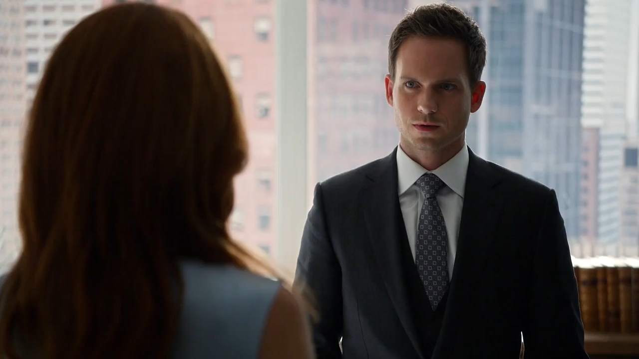 Suits 2014 WebRip Season 4 [Hindi + Tamil + English] 480p 720p ESub Screenshot