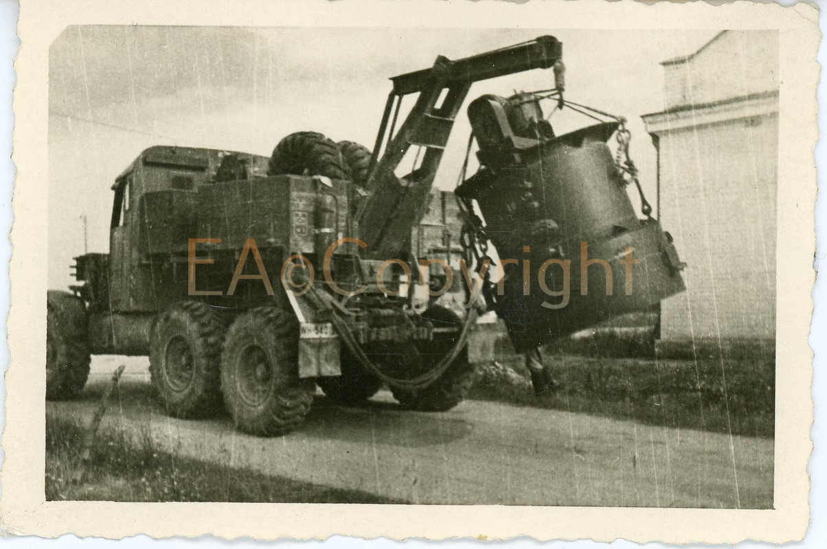 Beute LKW Camion Truck Behälter Container Box Fo