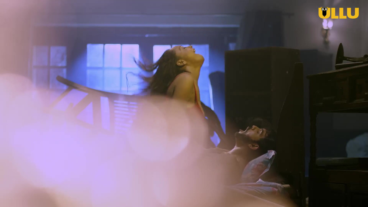 [Image: Hot-scene-1-190.jpg]