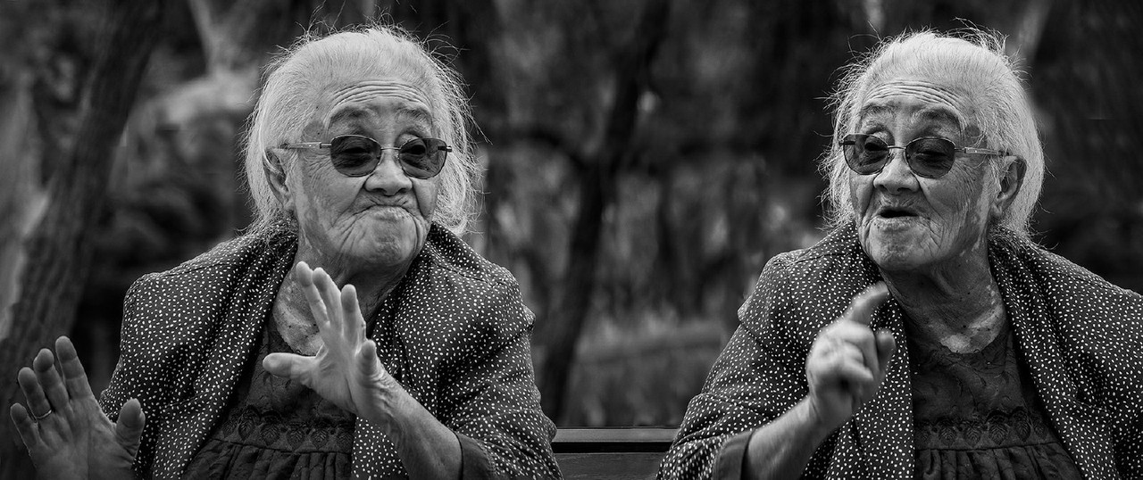 people-old-twins.jpg