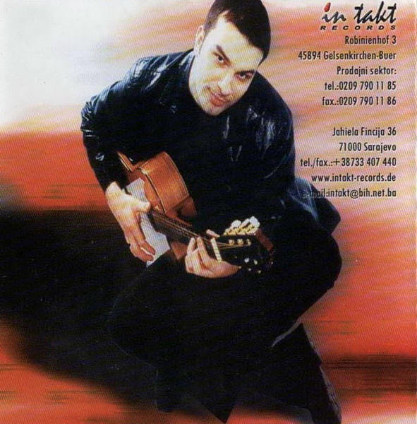 R-1667474-1235654317