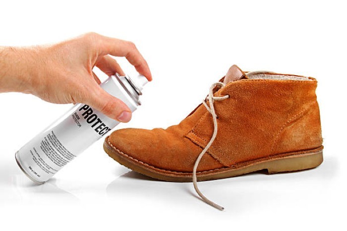 Waterproof-Spray-For-Your-Shoes-2.jpg