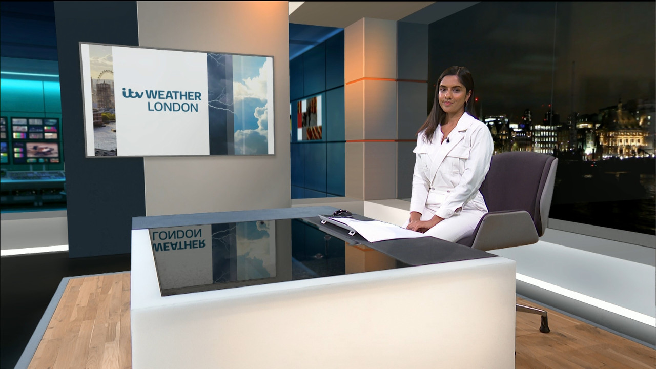 ITV News London_20201124_22502305.ts_snapshot_11.22.384