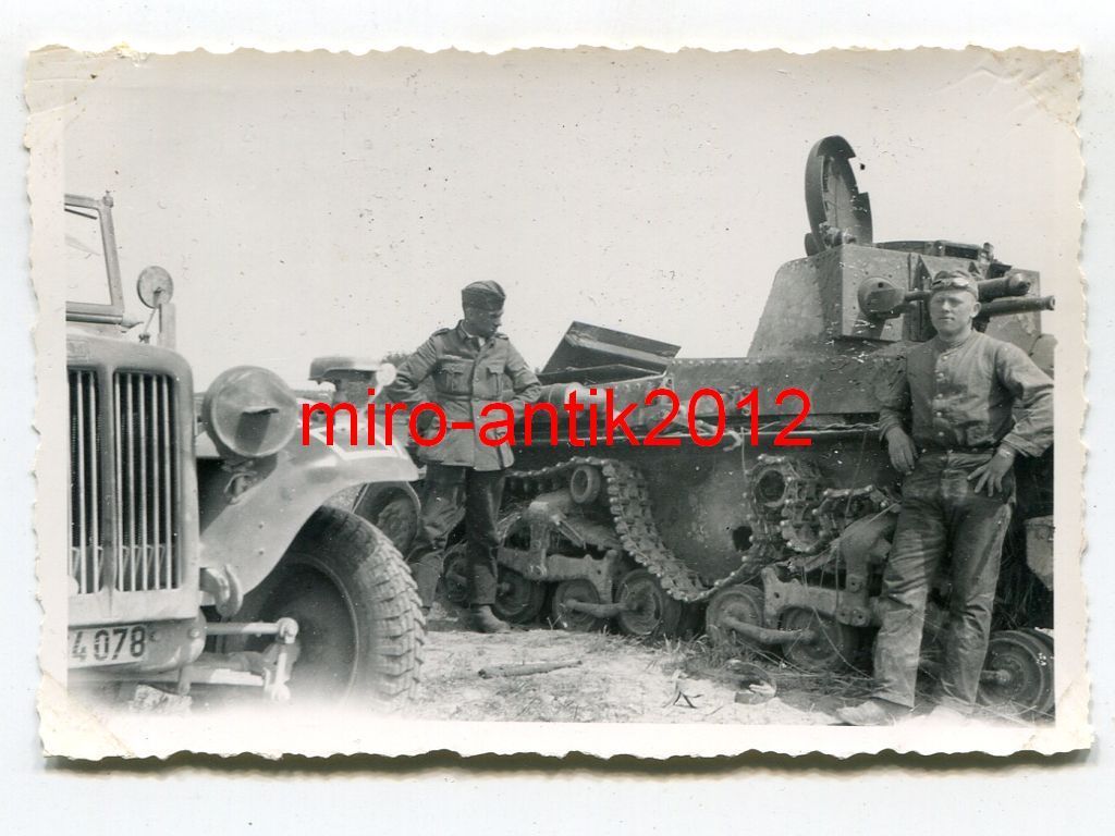 Foto, Panzerregiment 11, zerstörter Panzer 35t, 