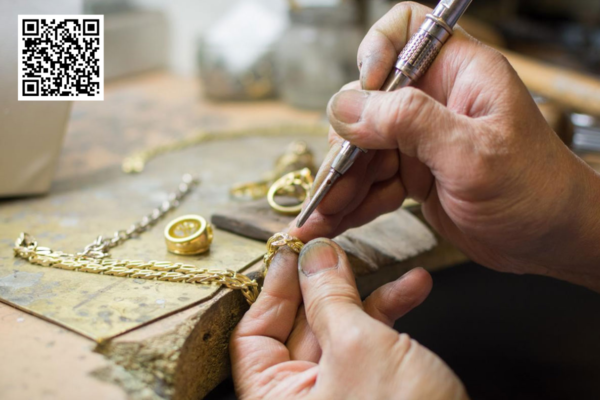 What to Expect When You Visit an On-Site Jewelry Repair Expert?