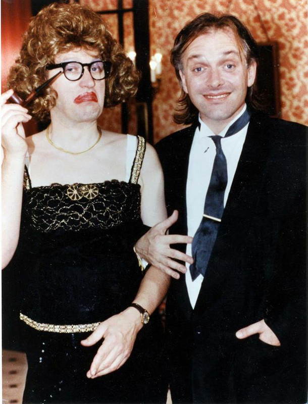 MV5BYjhlYzVlYzUtYjZmNC00MTNiLWFmMzMtMjE2Mzg2NmRmNDYwXkEyXkFqcGdeQXVyMzk5OTkyNDE@._V1_