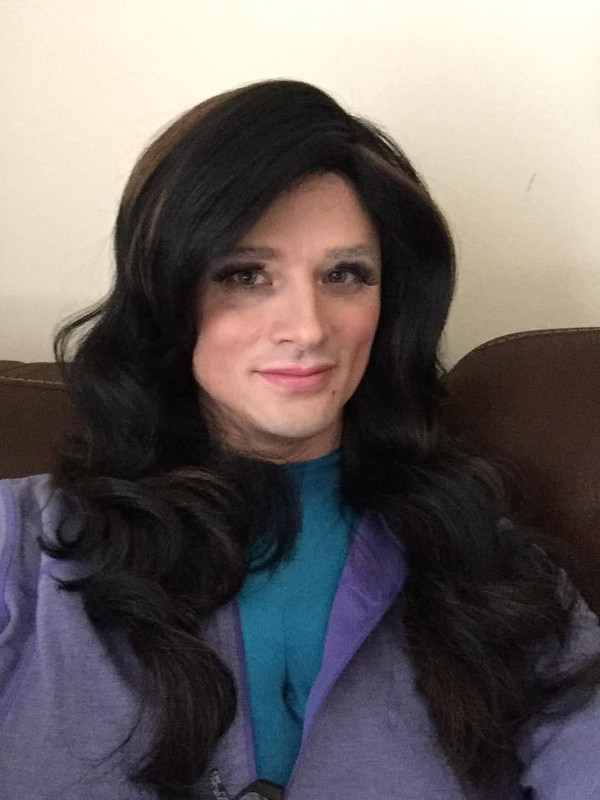 Jazmine Cosplay as a brunette Jazmine Cosplay as a brunette
