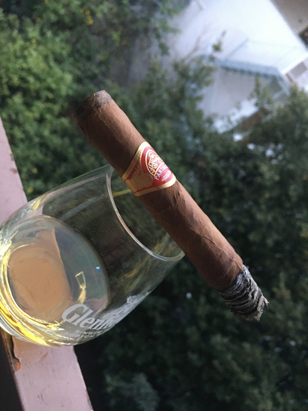 A6221EC8-2541-4D7E-84B5-18CCA96E9754