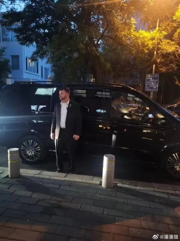 B103235AAF33F18DB81118EF4C880A977E50B7AB_size229_w1080_h1439