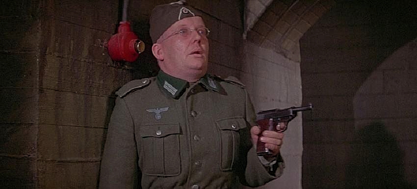 MICHAEL-SHEARD-FORCE-10-NAVARONE-2-A-FOTOR.jpg
