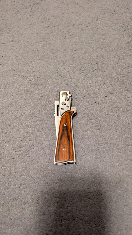 PXL 20250928 215234861