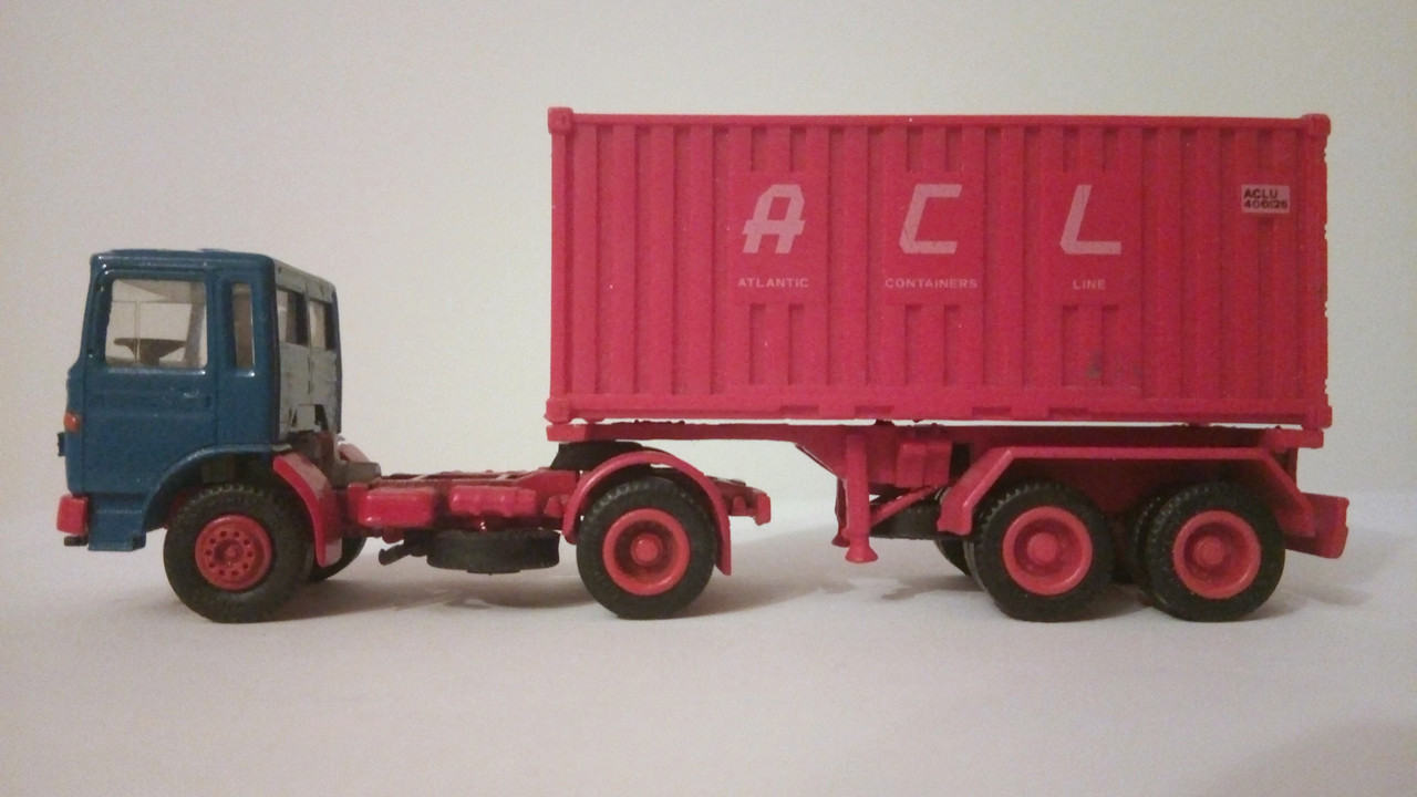 Mcht (7422)