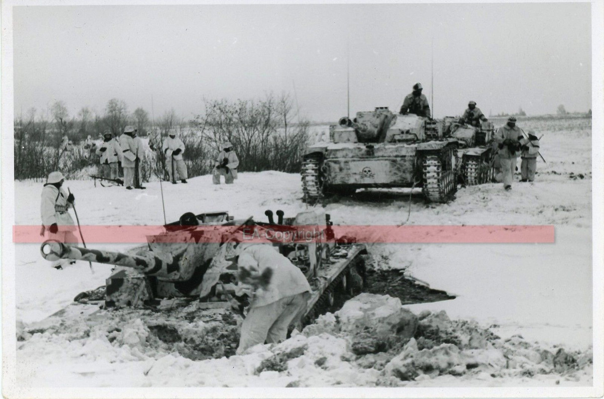 StuG Sturmgeschütz Ausf.F8 Panzer Tank Winterkam