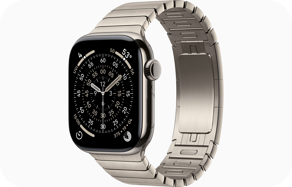 Apple Watch Series 11 Natural Titanium с браслетом