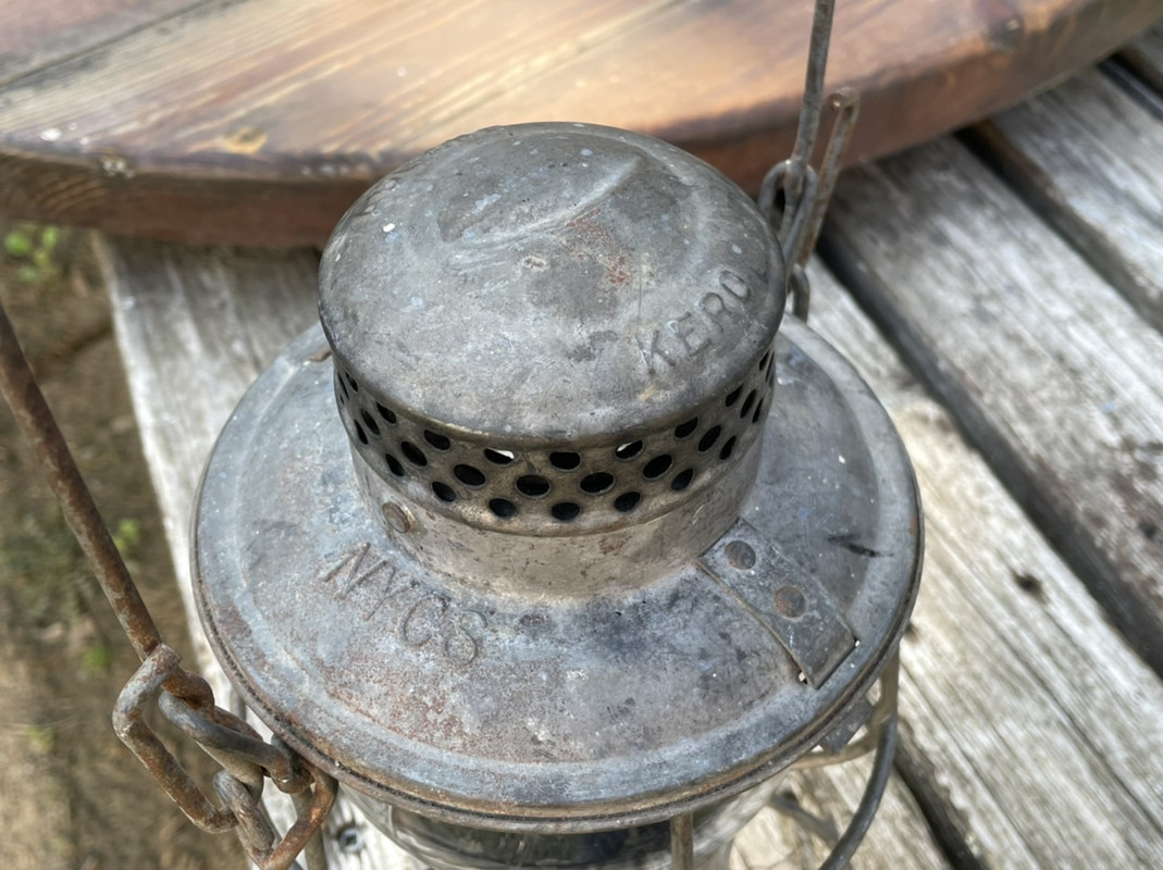 B1A0C157-CE45-46AE-BD76-1F63B833FDC8