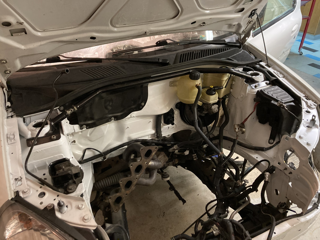 8958B85D-640E-4F33-8B89-270BE354A277