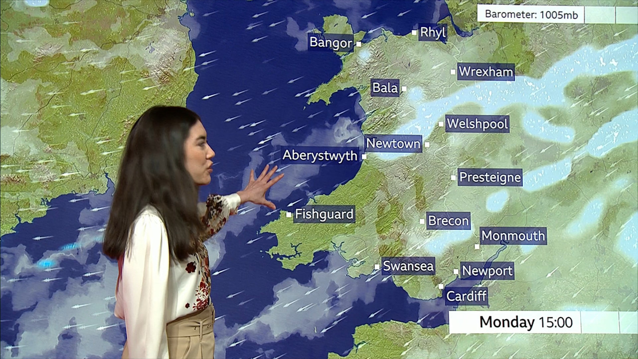 02.08 - 13.30.00 - BBC Wales Today. News and weather from BBC Wales. ....ts_snapshot_19.34.192